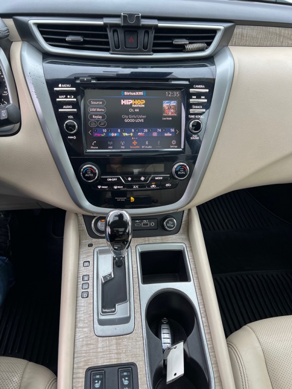 2020 Nissan Murano Image 18