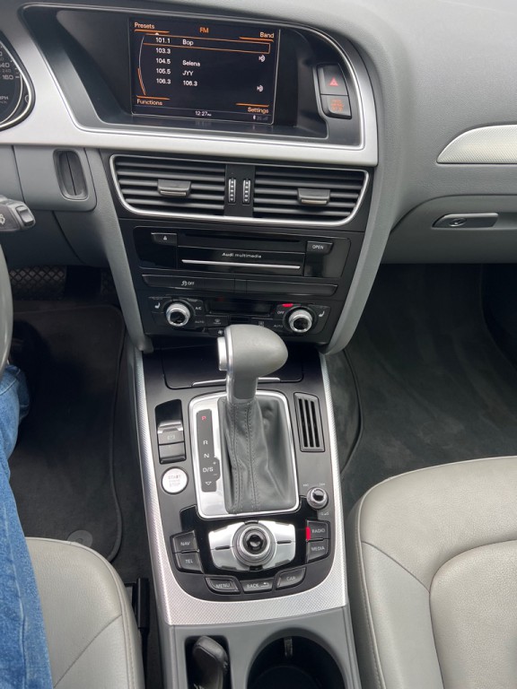 2015 Audi A4 Image 15