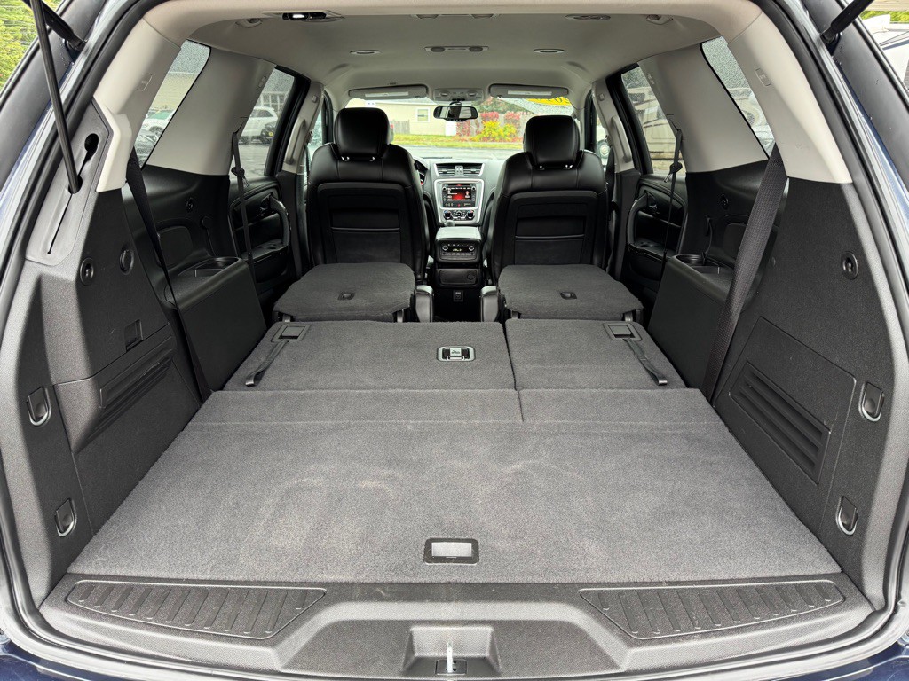 2016 GMC Acadia Image 10
