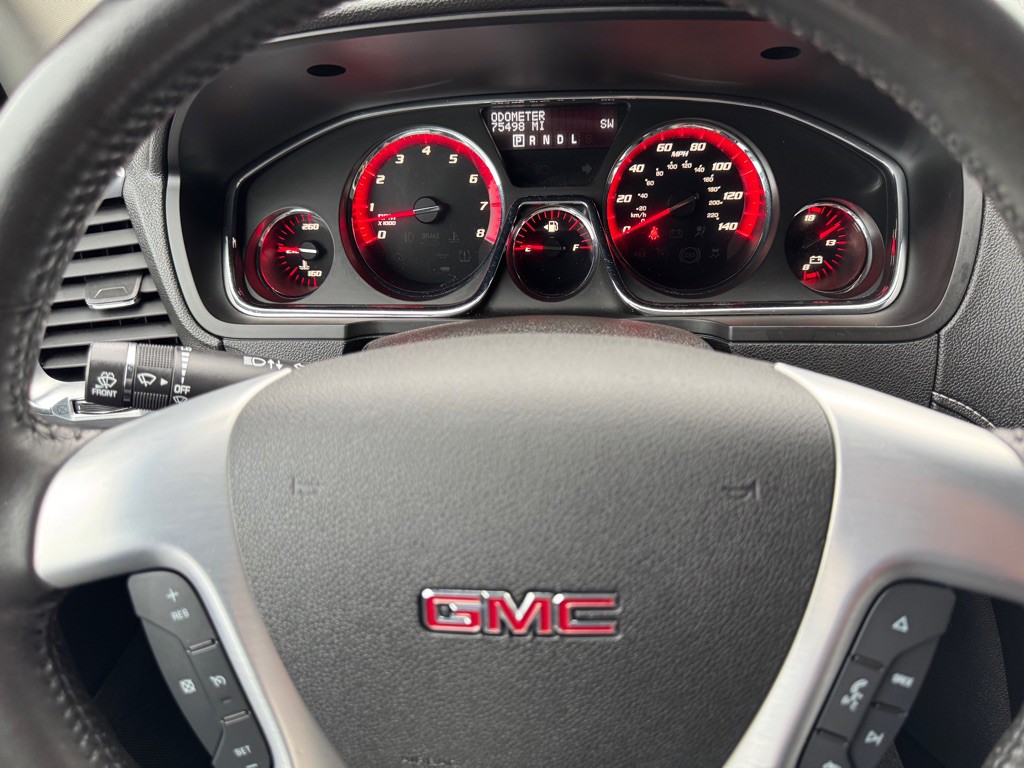 2016 GMC Acadia Image 16
