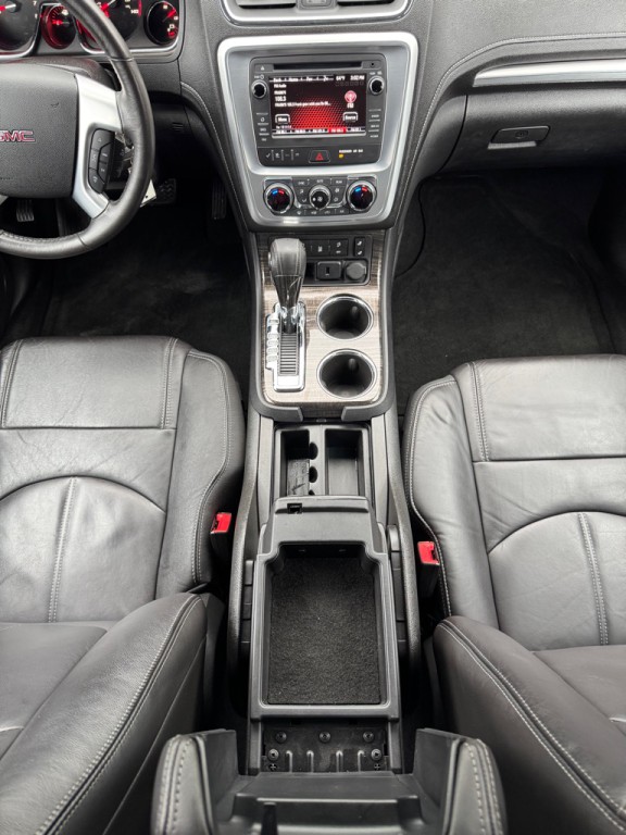 2016 GMC Acadia Image 18