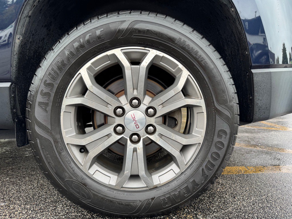 2016 GMC Acadia Image 24