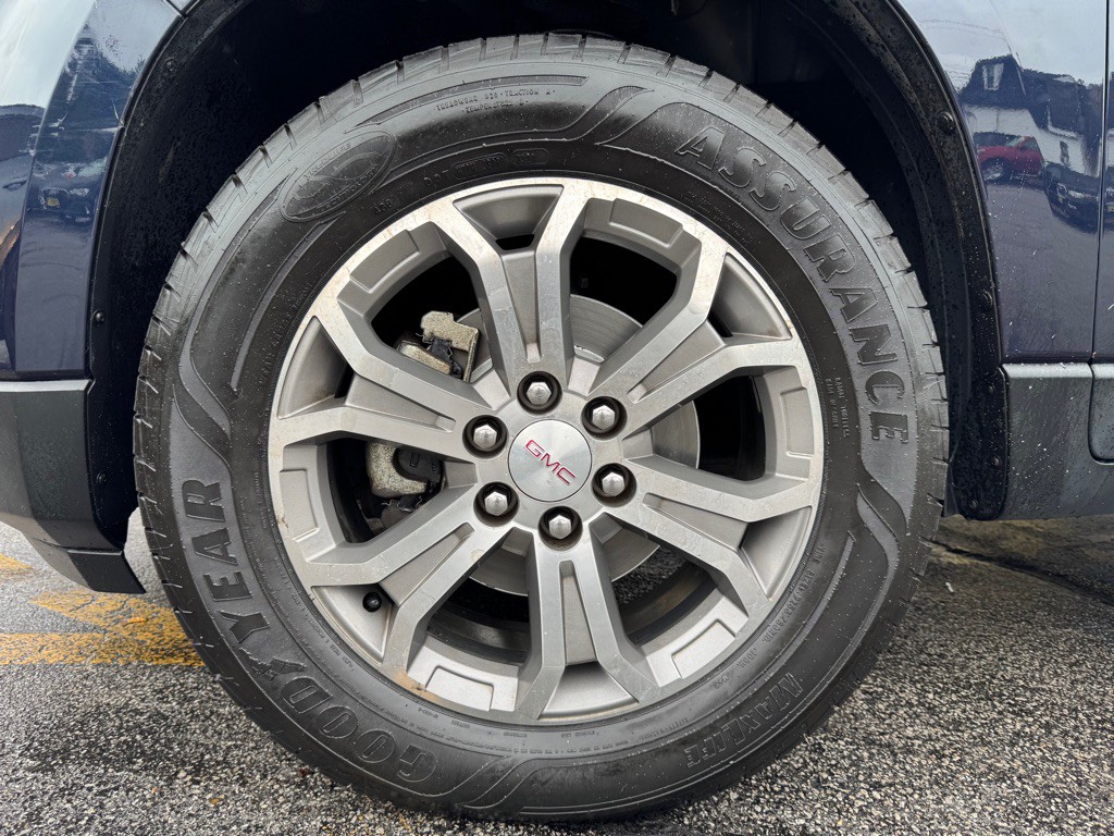 2016 GMC Acadia Image 25