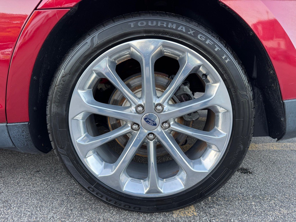 2017 Ford Taurus Image 22