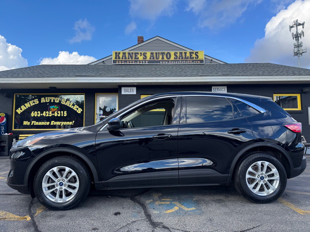 2020 Ford Escape Image 1