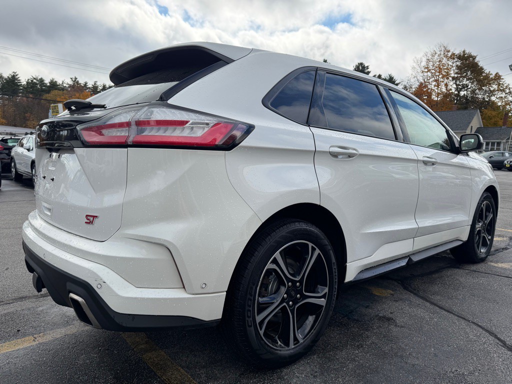 2020 Ford Edge Image 5
