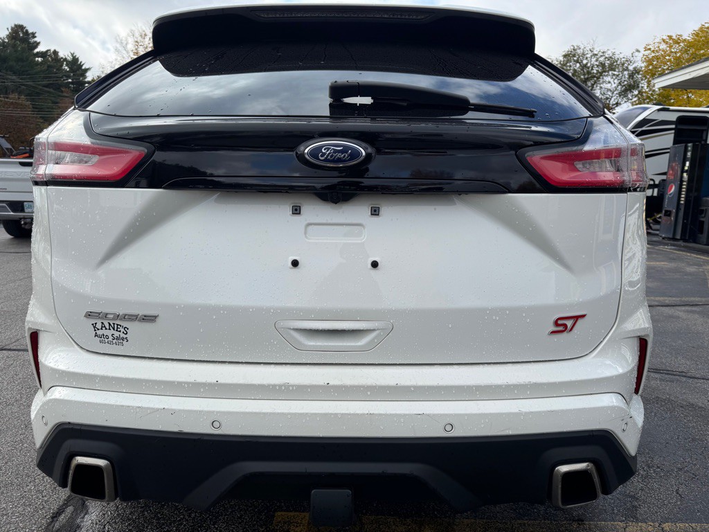 2020 Ford Edge Image 6