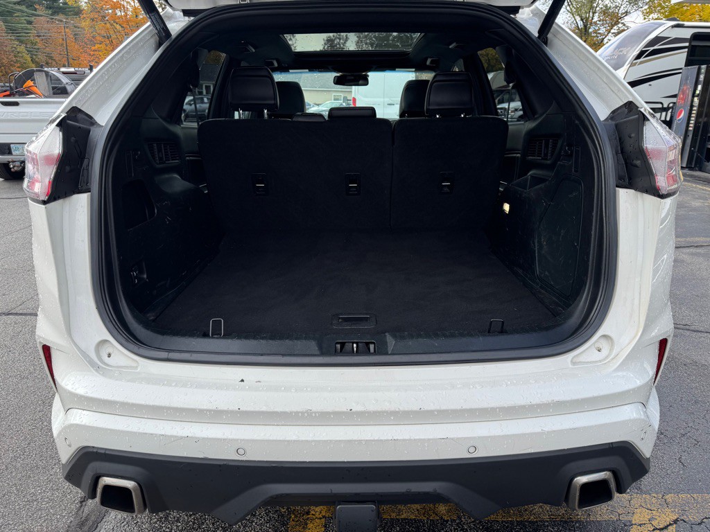 2020 Ford Edge Image 7