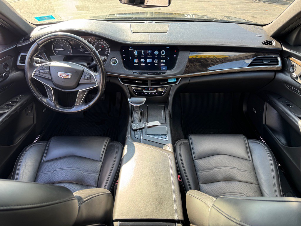 2018 Cadillac CT6 Image 12