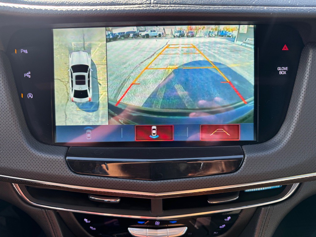 2018 Cadillac CT6 Image 16