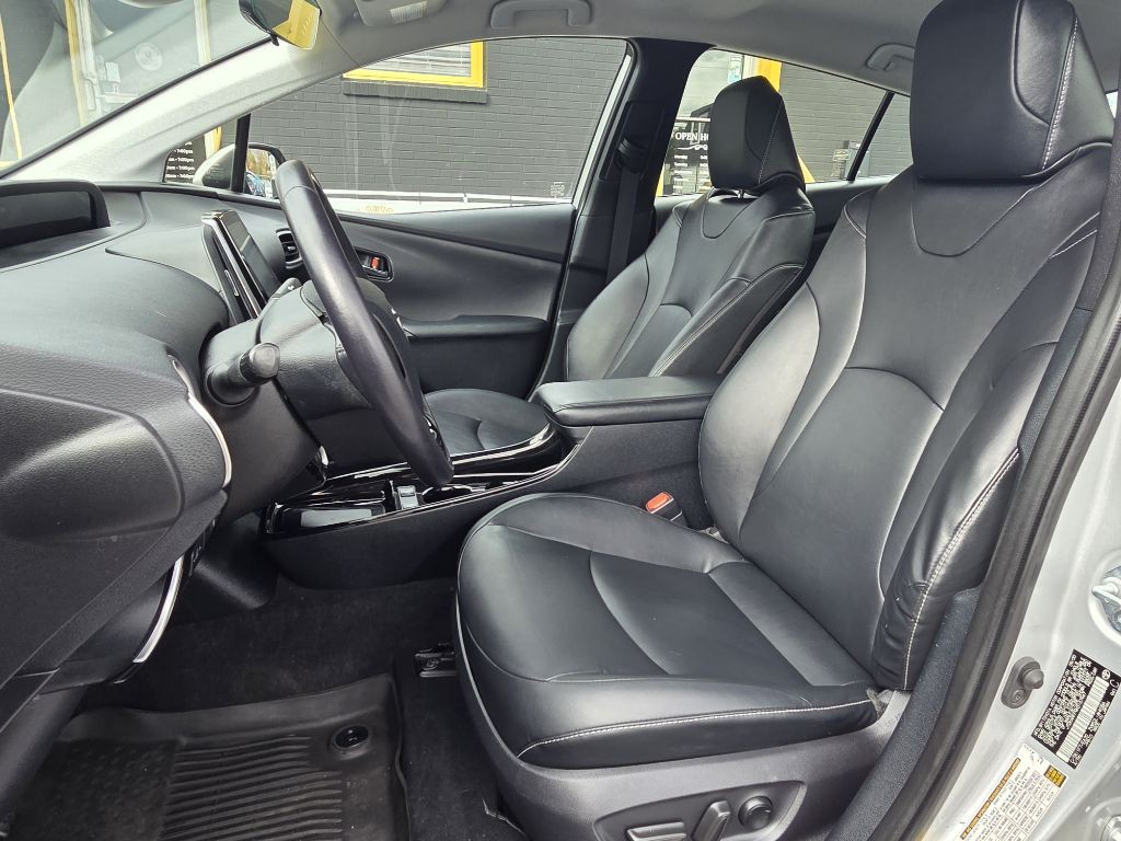 2021 Toyota Prius Image 10