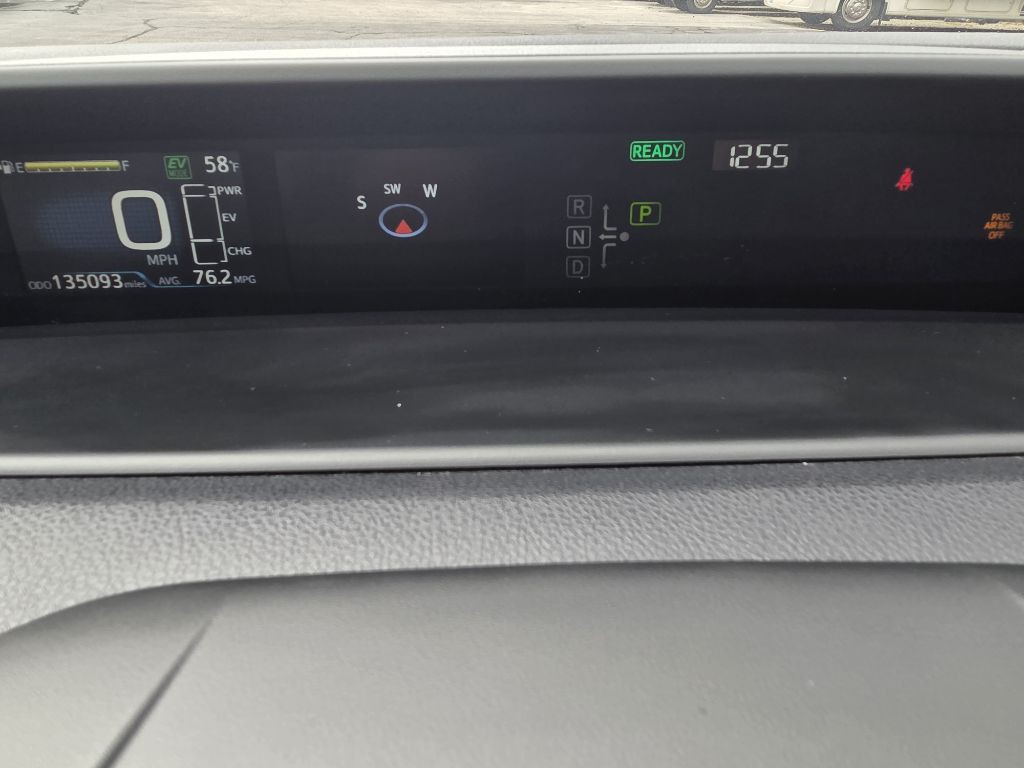 2021 Toyota Prius Image 14