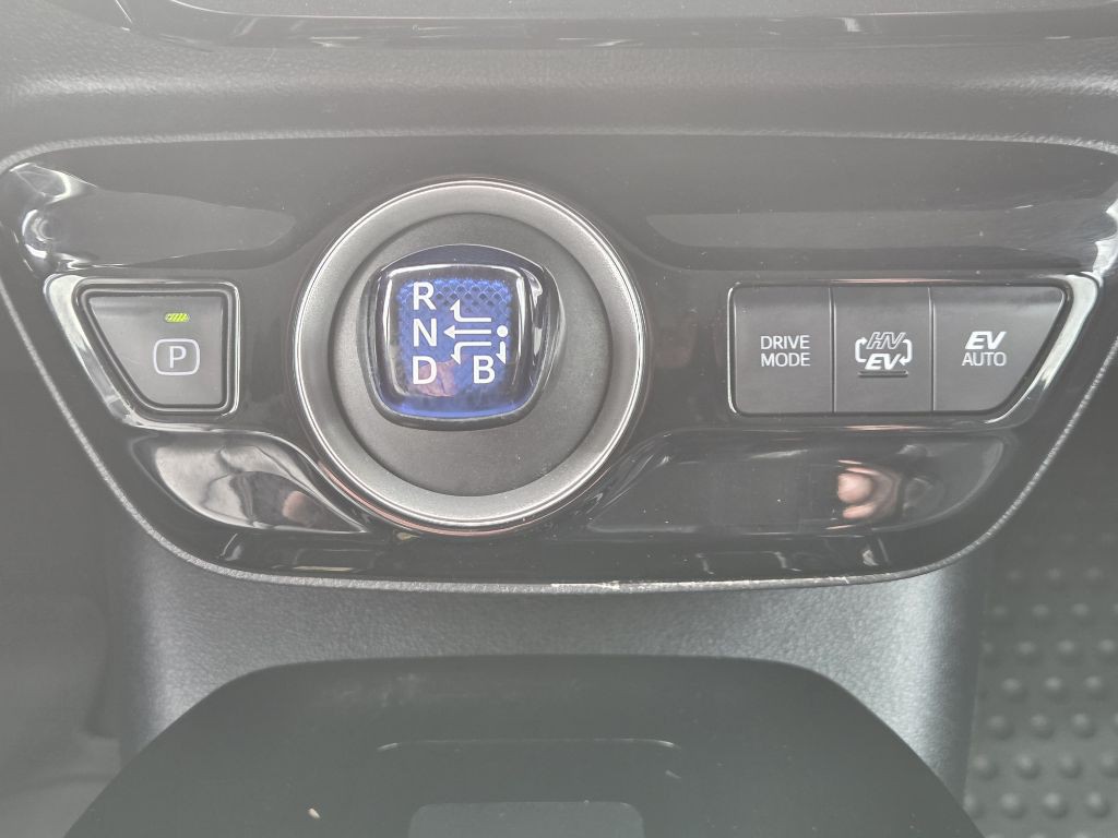 2021 Toyota Prius Image 16