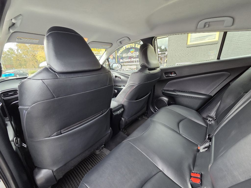 2021 Toyota Prius Image 18