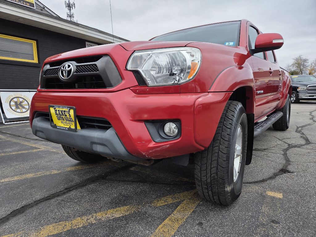 2015 Toyota Tacoma Image 4