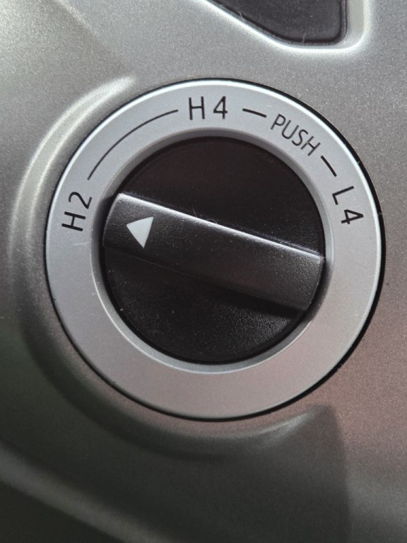 2015 Toyota Tacoma Image 18