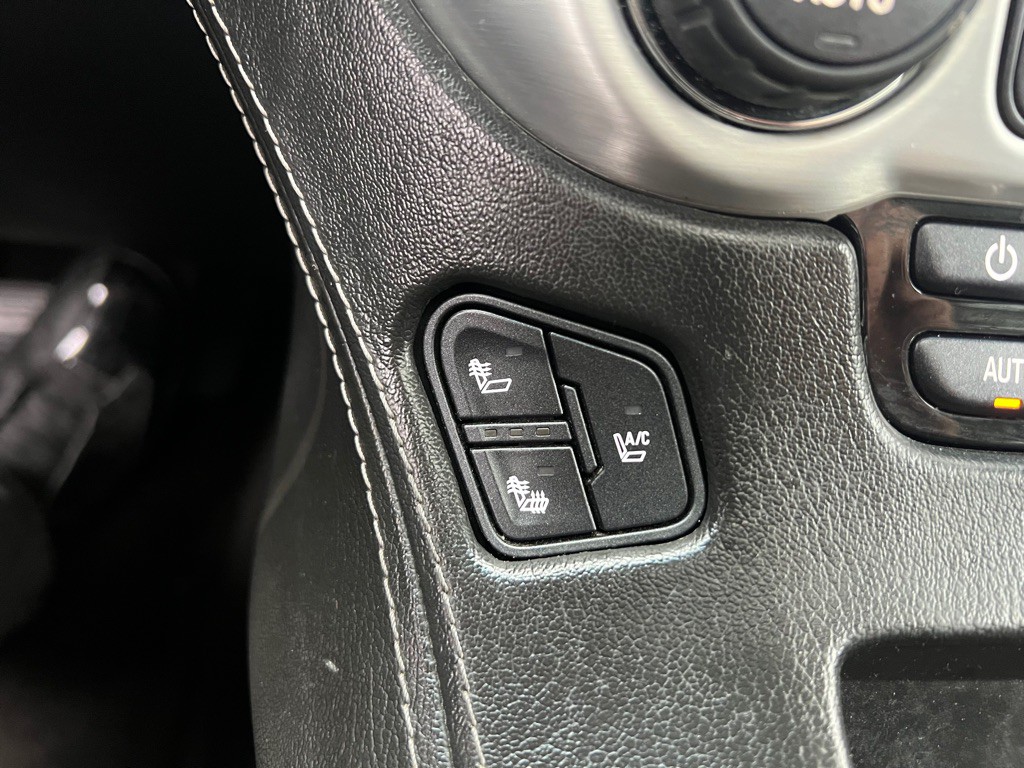 2015 GMC Yukon Image 23