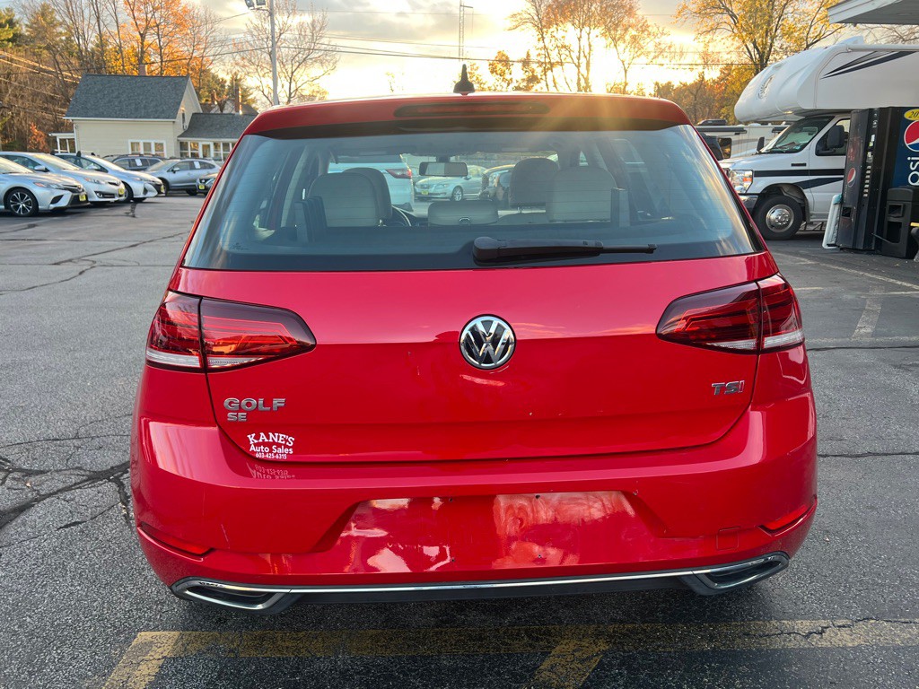2018 Volkswagen Golf Image 7