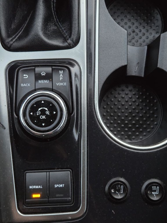 2018 Nissan Maxima Image 19