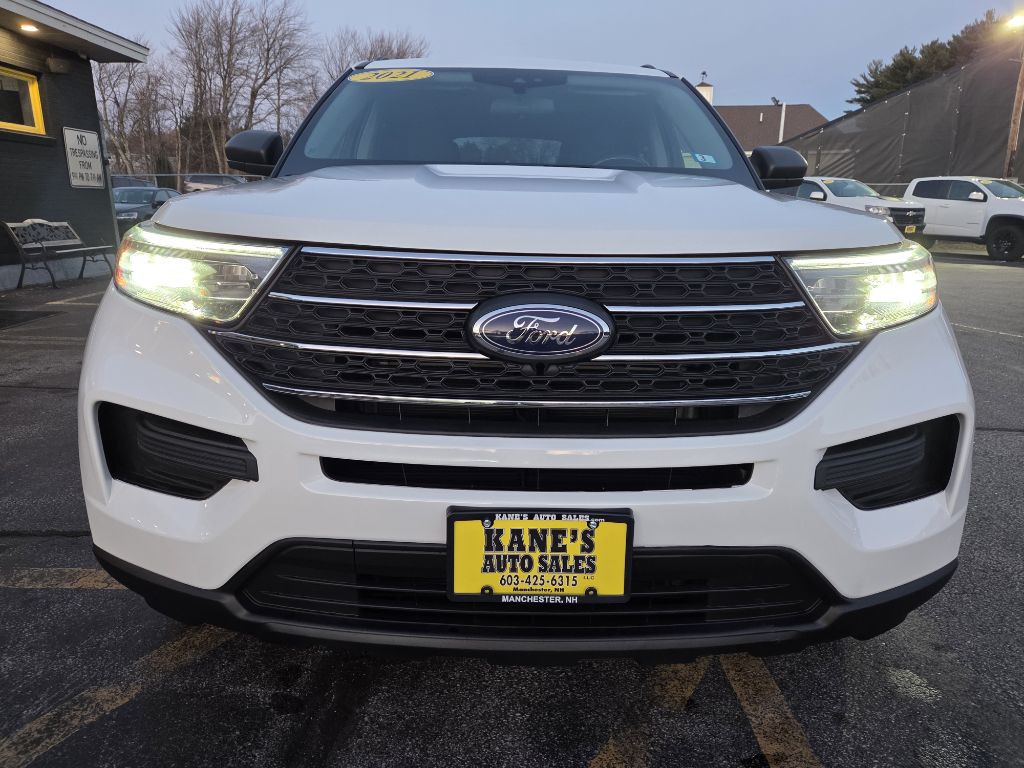 2021 Ford Explorer Image 3