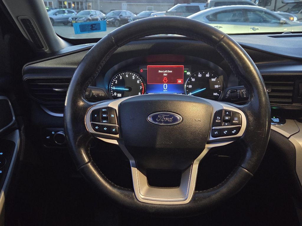 2021 Ford Explorer Image 11