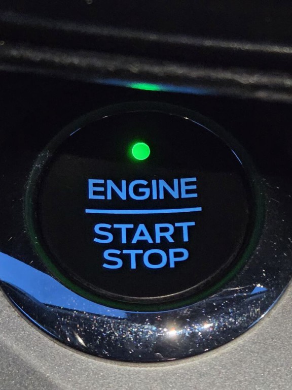 2021 Ford Explorer Image 18