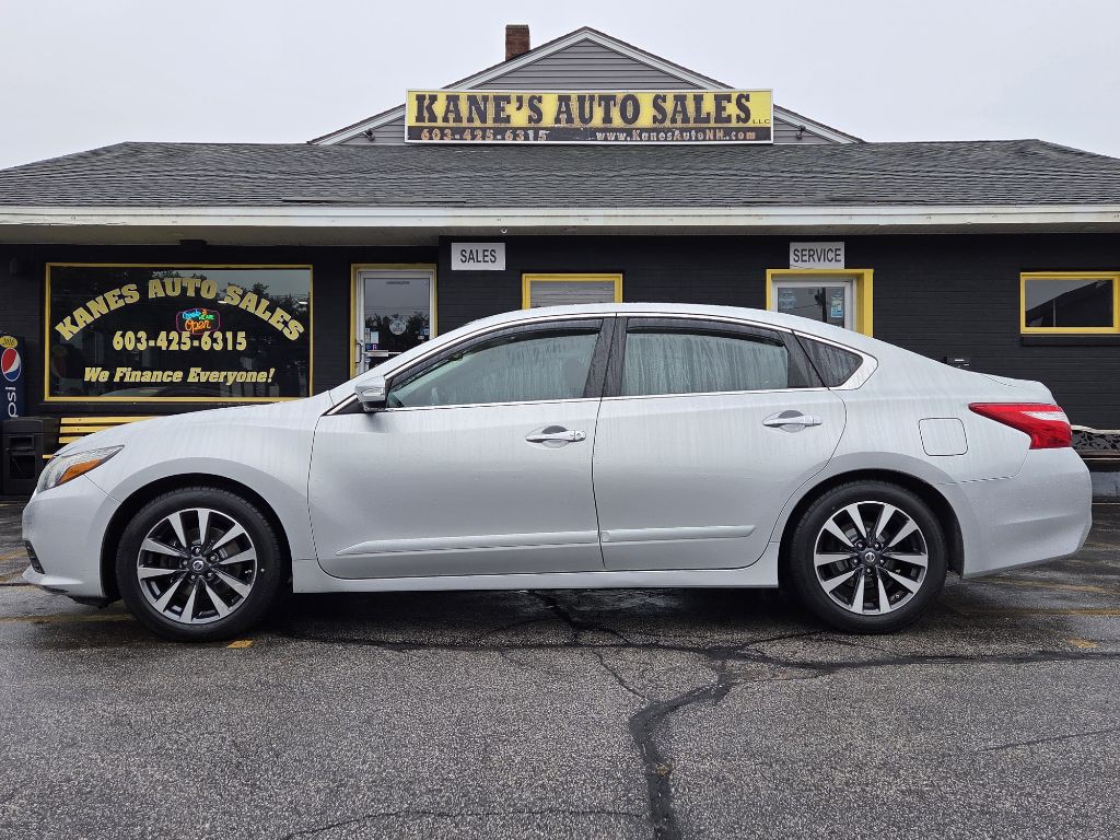 2016 Nissan Altima Image 1