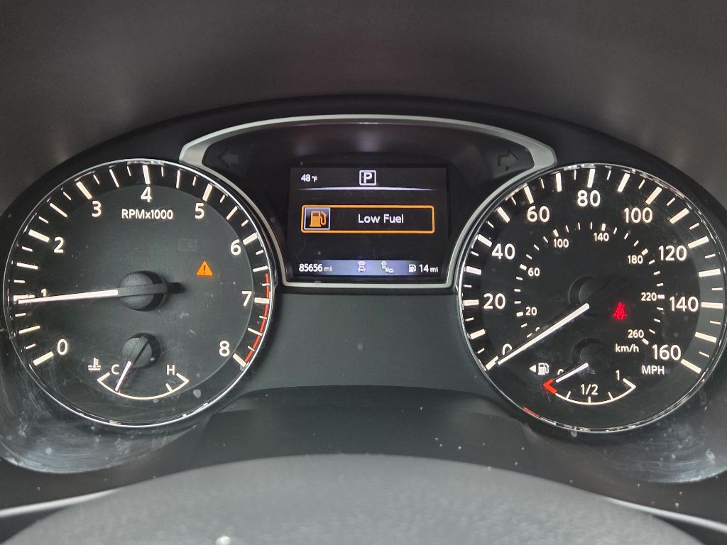 2016 Nissan Altima Image 15