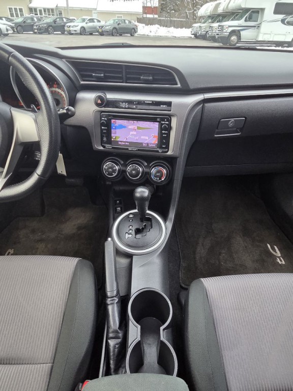 2015 Scion tC Image 14