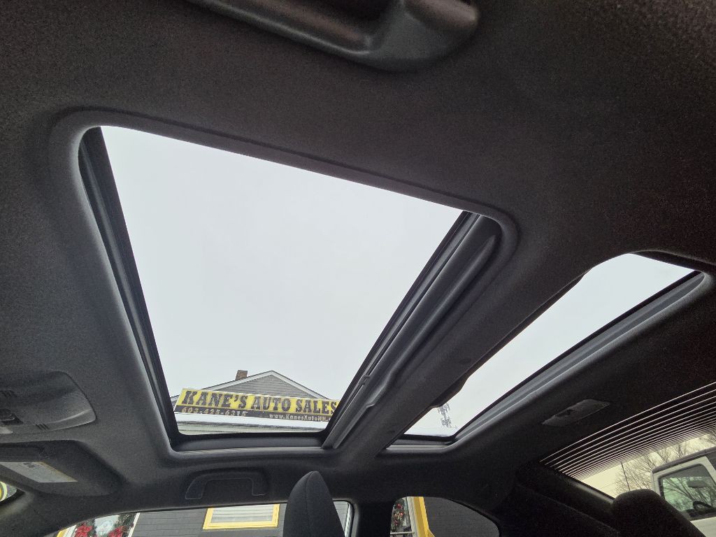 2015 Scion tC Image 15