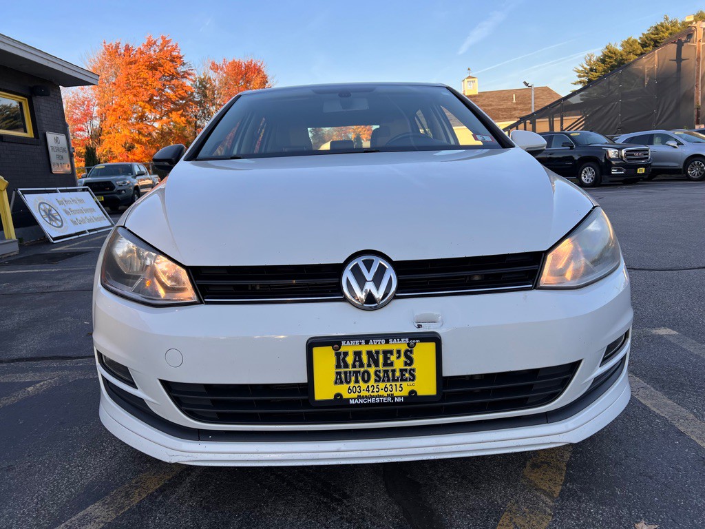 2015 Volkswagen Golf Image 3