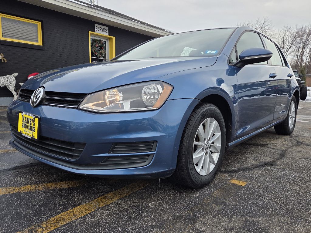 2016 Volkswagen Golf Image 2