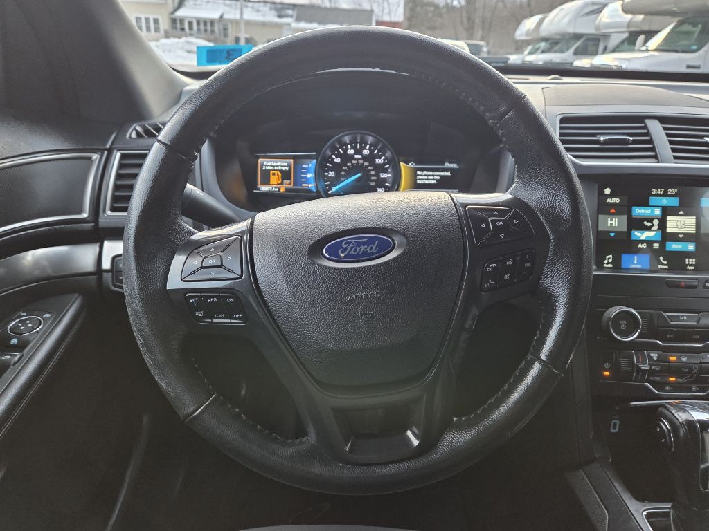 2018 Ford Explorer Image 12