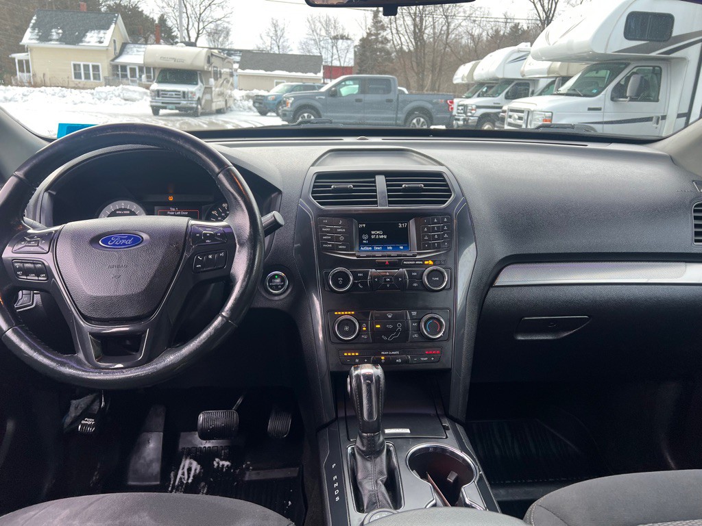 2018 Ford Explorer Image 13