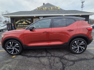 Image for 2022 Volvo XC40 T5 R-DESIGN ID: 7119948