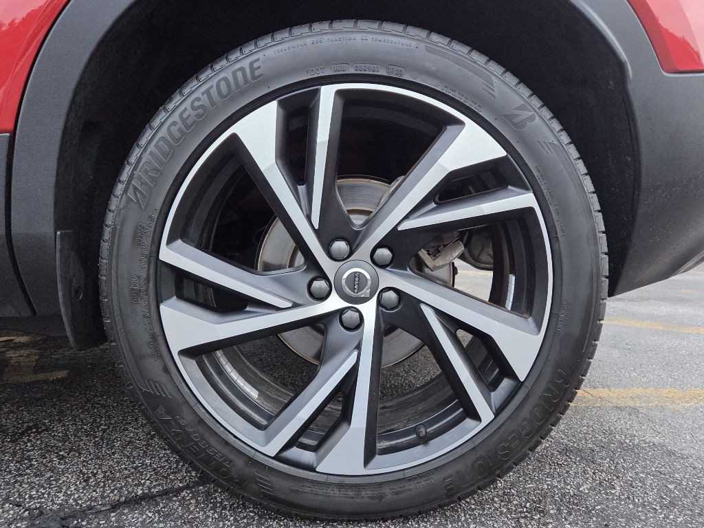 2022 Volvo XC40 Image 22