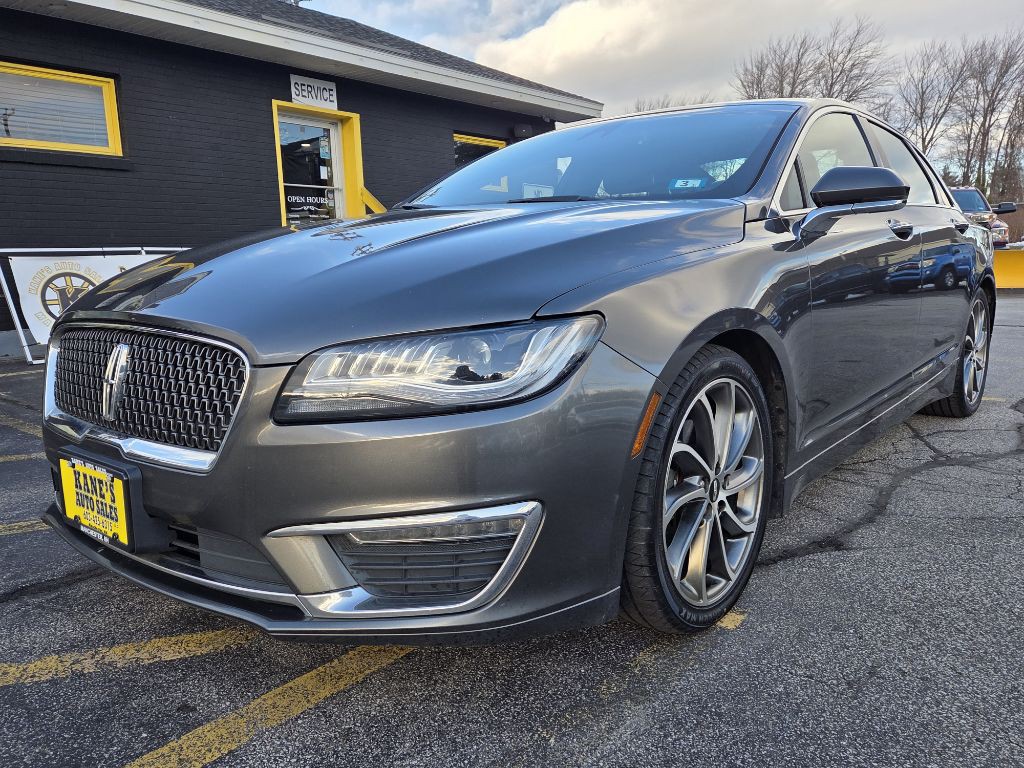 2019 Lincoln MKZ Image 2