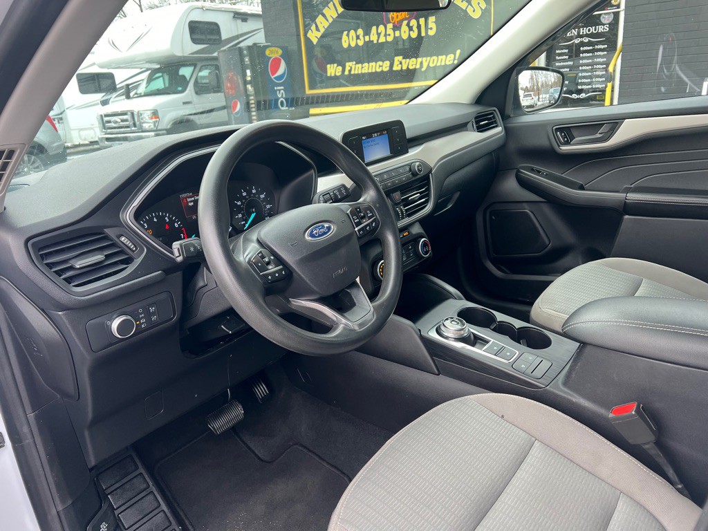 2021 Ford Escape Image 12