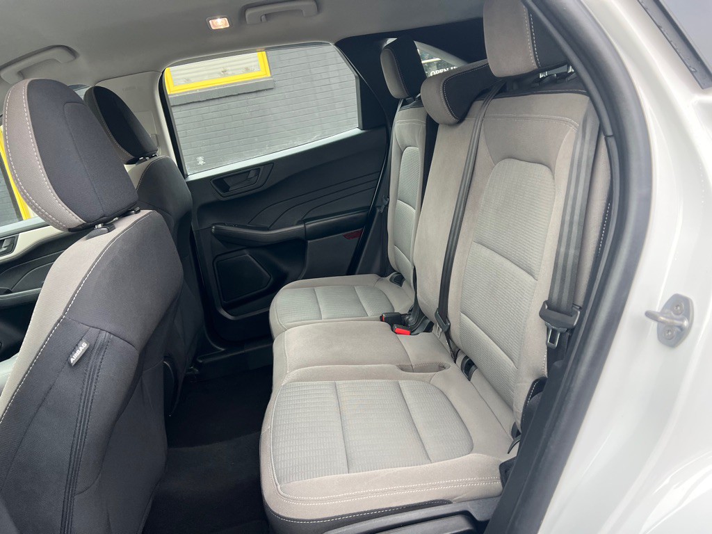 2021 Ford Escape Image 18