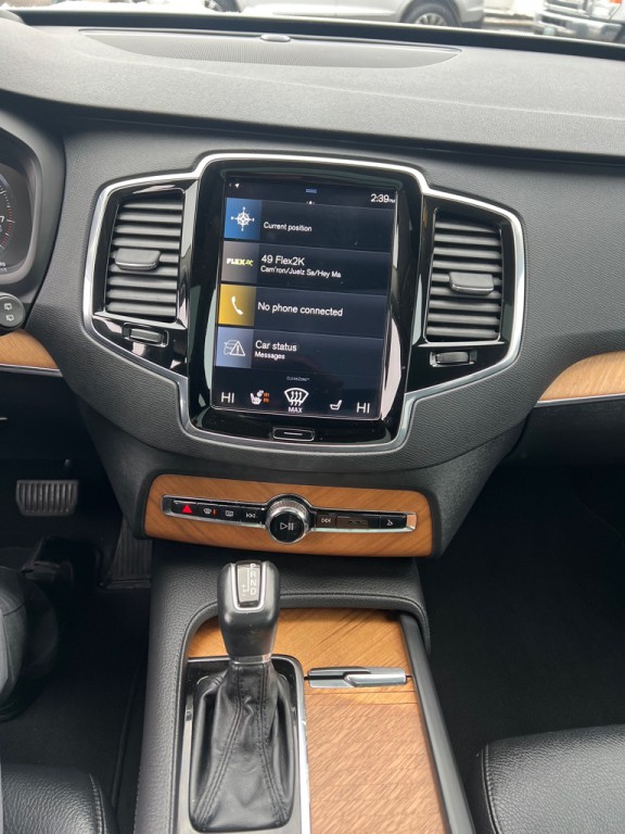 2022 Volvo XC90 Image 18