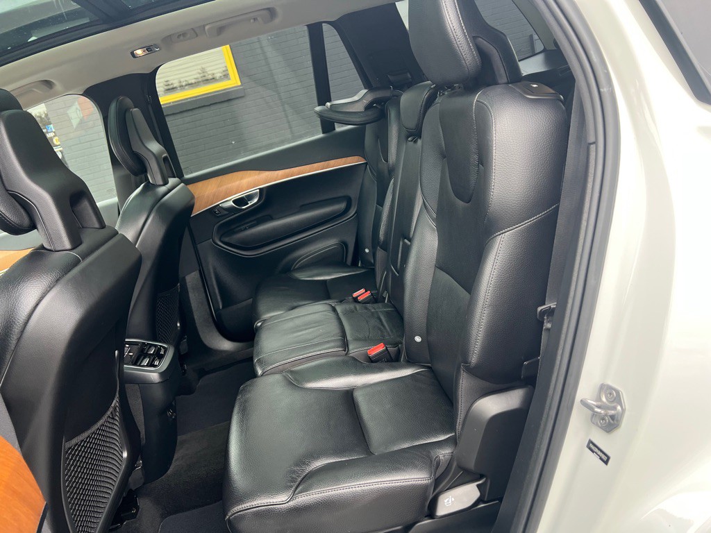 2022 Volvo XC90 Image 20