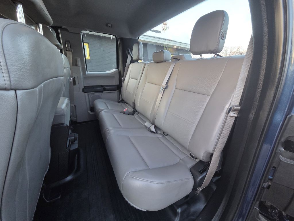 2017 Ford F-150 Image 18