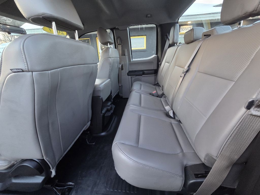 2017 Ford F-150 Image 19