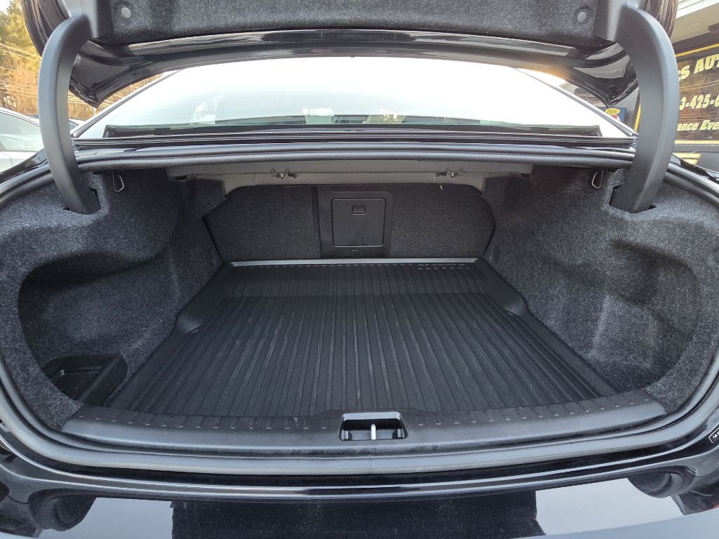 2022 Volvo S60 Image 8