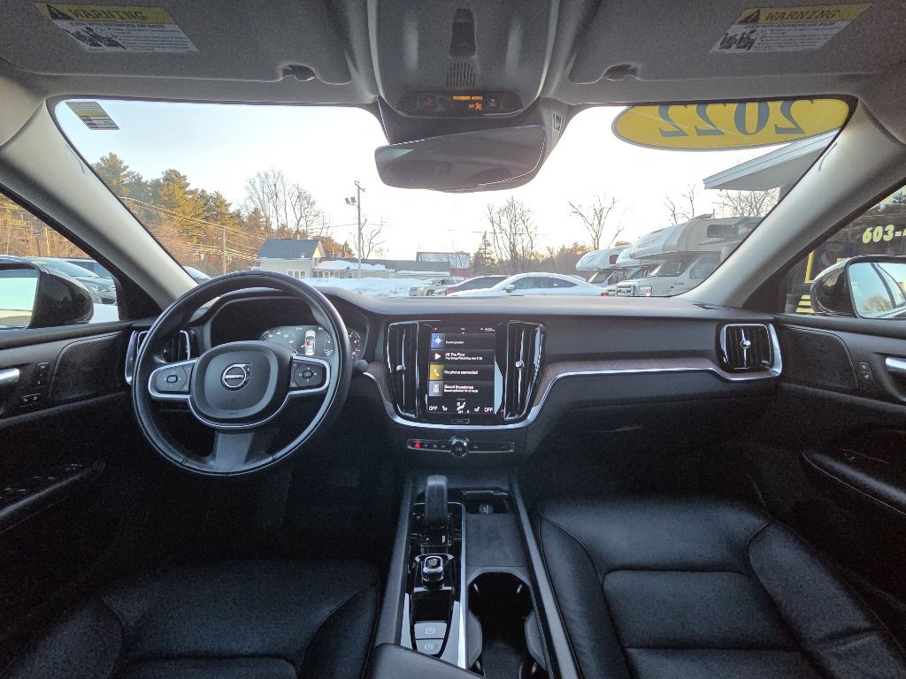 2022 Volvo S60 Image 13