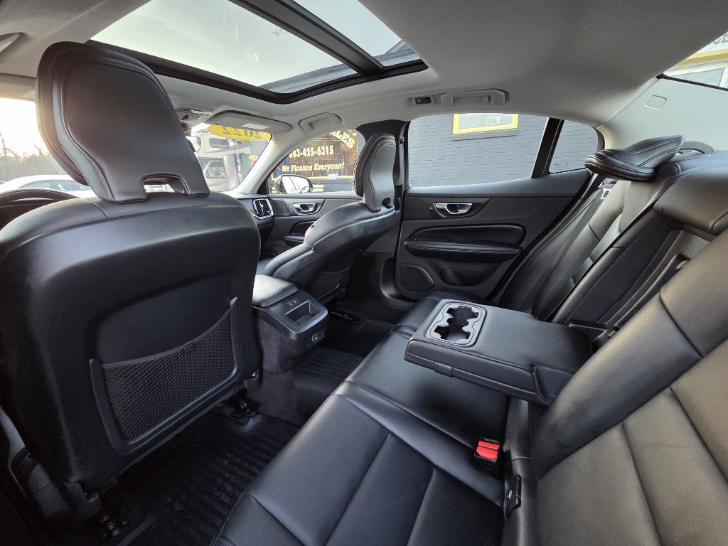 2022 Volvo S60 Image 18