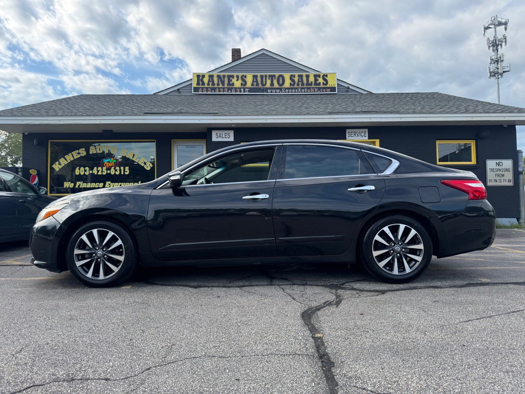 2016 Nissan Altima Image 1