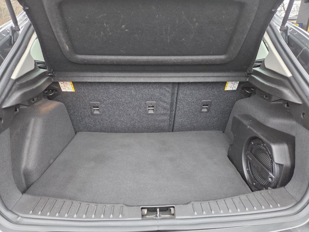 2018 Ford Focus Image 8