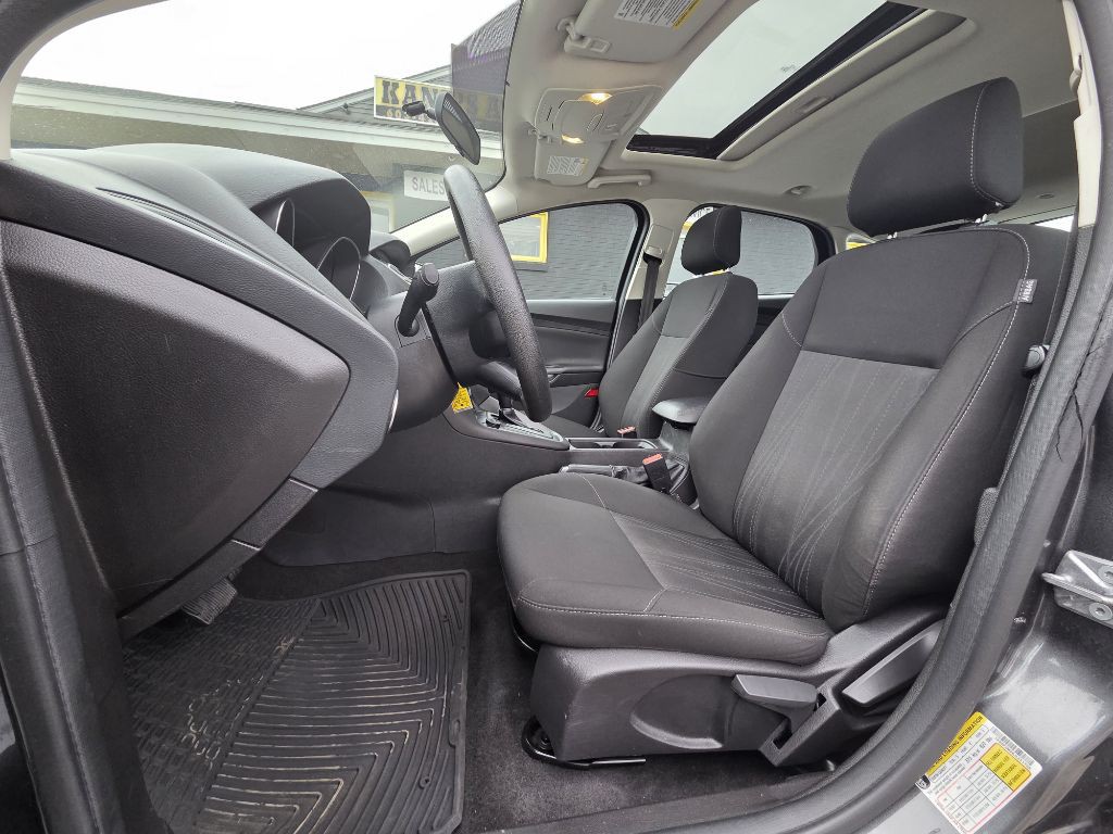 2018 Ford Focus Image 11