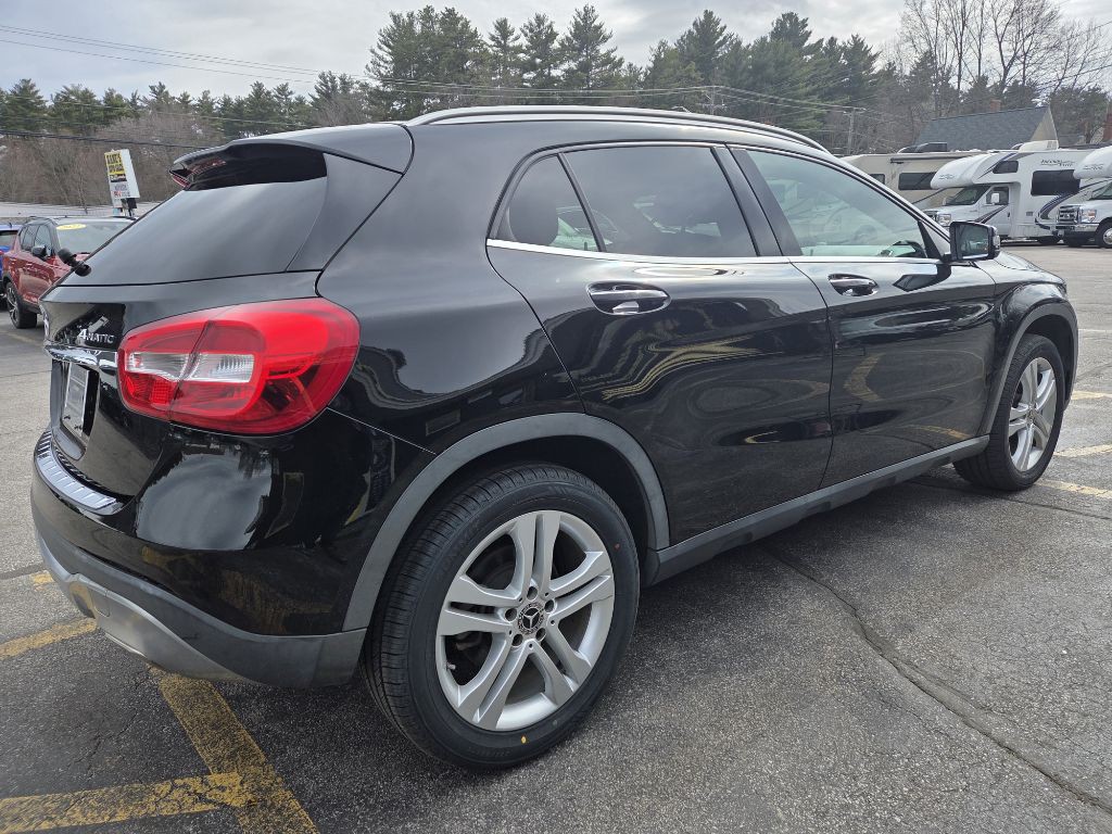 2020 Mercedes-Benz GLA-Class Image 7